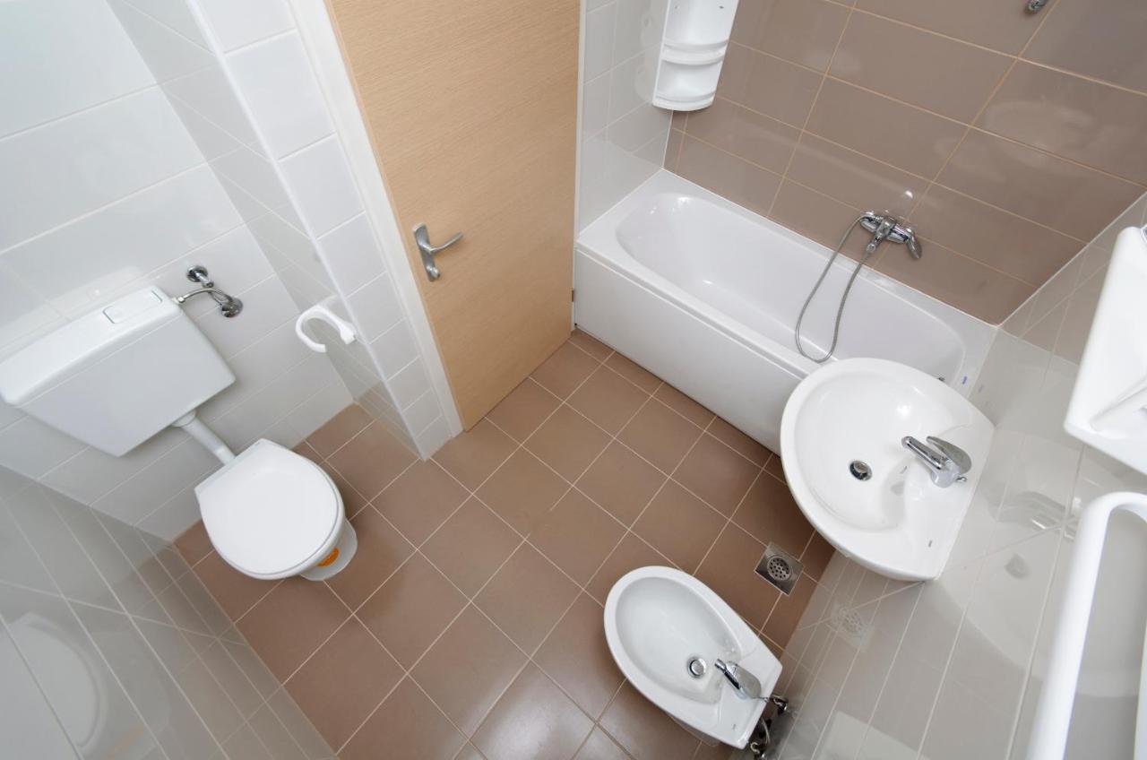 Apartment West Makarska Ngoại thất bức ảnh