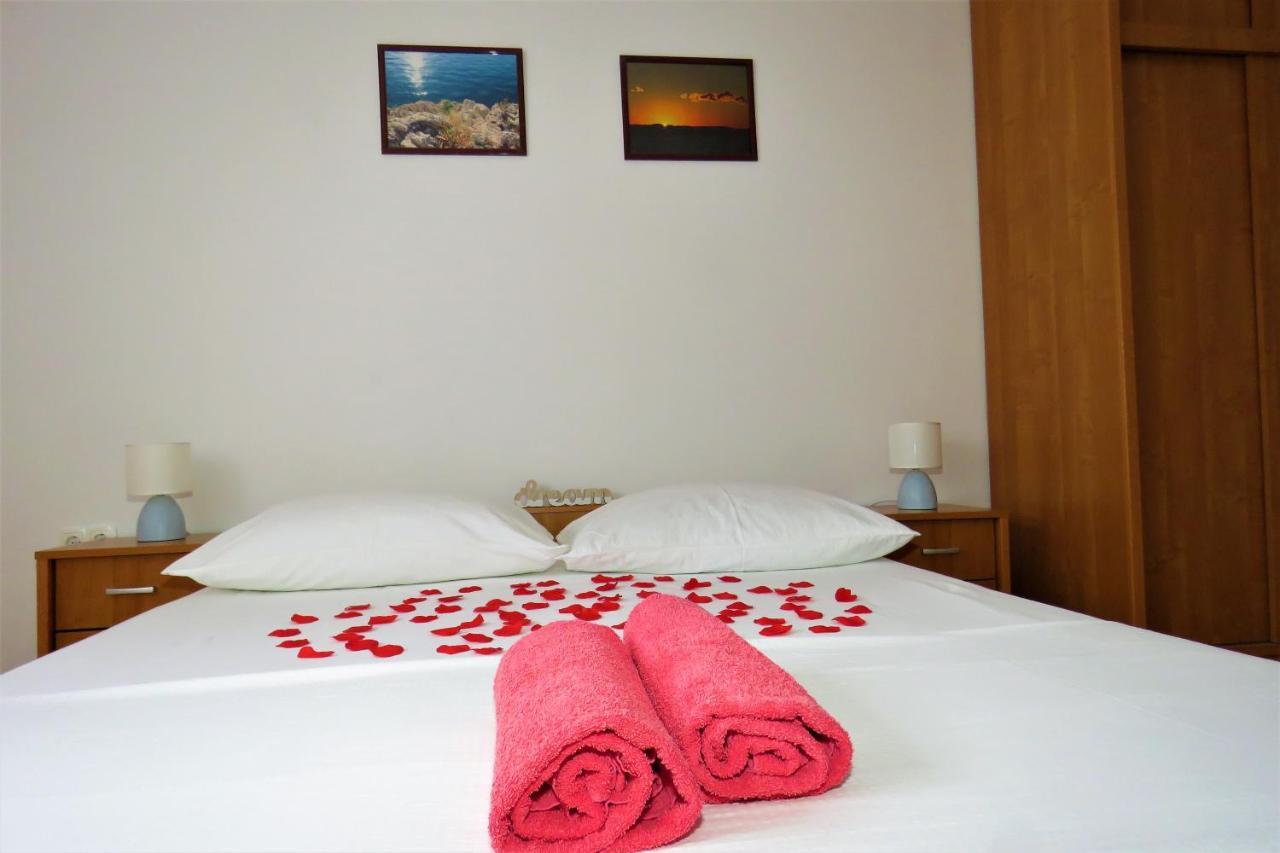 Apartment West Makarska Ngoại thất bức ảnh